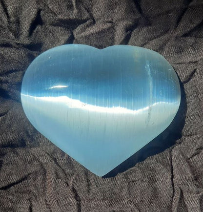 Herz aus Selenit, 8 cm (Marokko)
