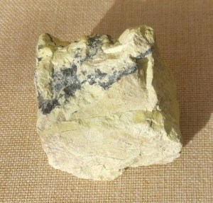 Serpentin (Peru) – Naturstein, Edelstein, Mineralien, Sammlerstück.