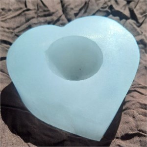 Kerzenständer Herz aus Selenit, 9.5 cm Marokko – Polierte Formen online kaufen