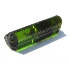 Turmalin_grün_Kristall_Verdelit250189